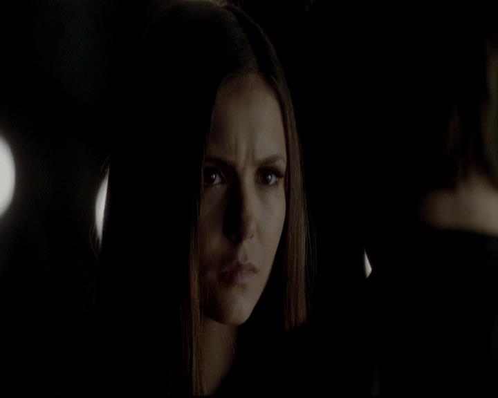 VampireDiariesWorld-dot-org_4x09OComeAllYeFaithful1931.jpg