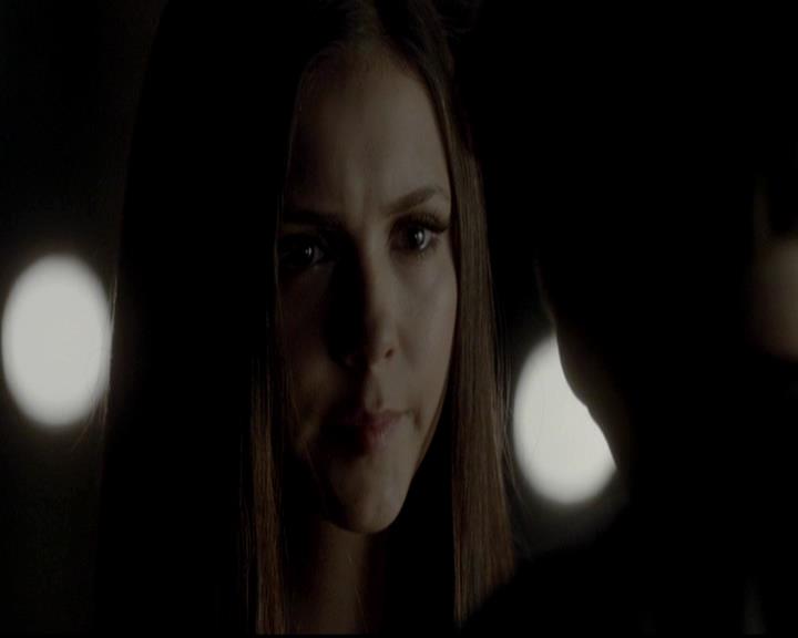 VampireDiariesWorld-dot-org_4x09OComeAllYeFaithful1959.jpg