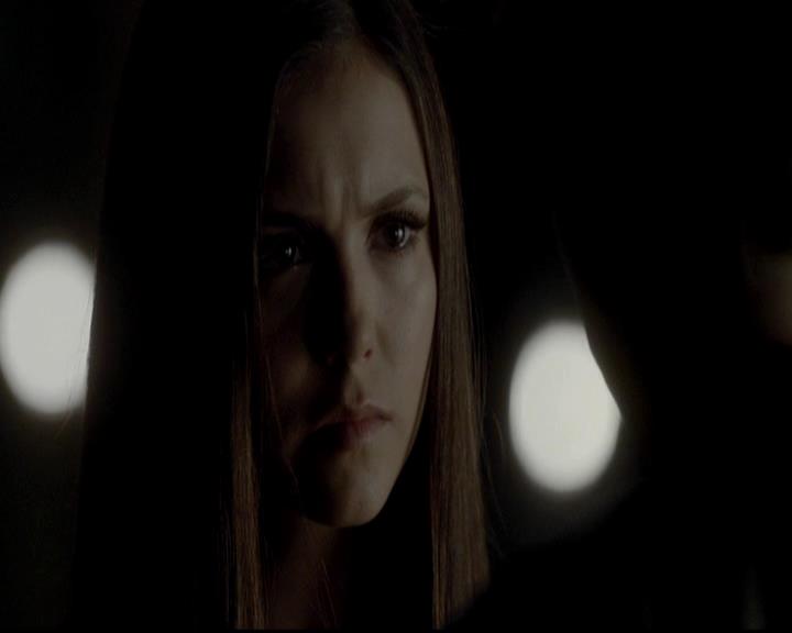 VampireDiariesWorld-dot-org_4x09OComeAllYeFaithful1960.jpg