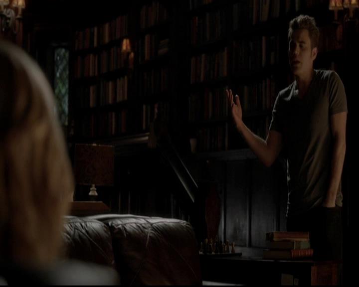 VampireDiariesWorld-dot-org_4x09OComeAllYeFaithful2001.jpg