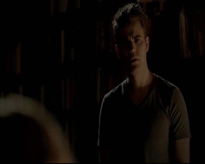 VampireDiariesWorld-dot-org_4x09OComeAllYeFaithful2030.jpg