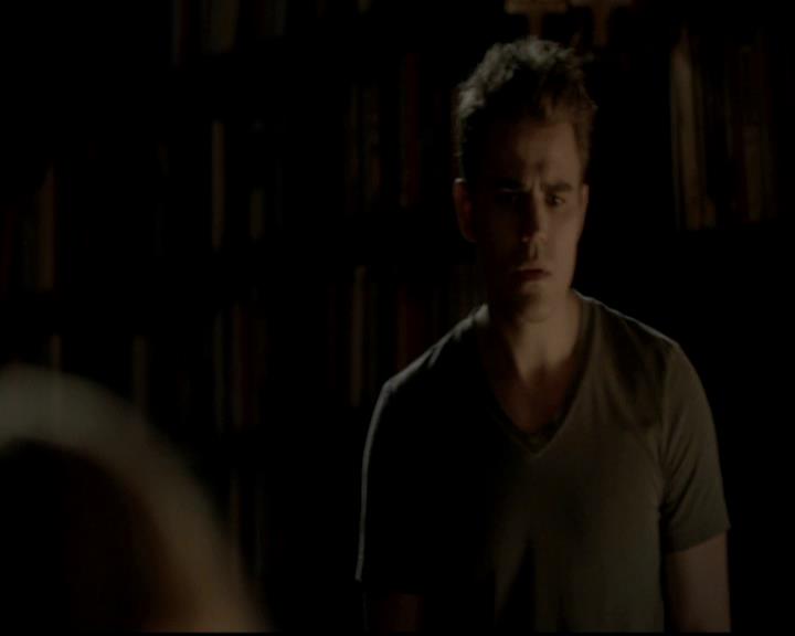 VampireDiariesWorld-dot-org_4x09OComeAllYeFaithful2032.jpg