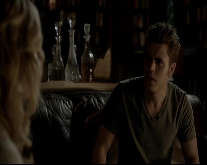 VampireDiariesWorld-dot-org_4x09OComeAllYeFaithful2044.jpg