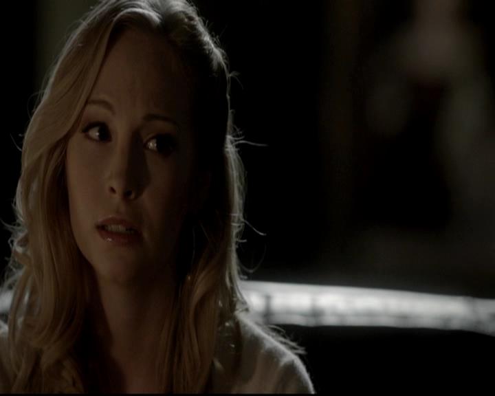 VampireDiariesWorld-dot-org_4x09OComeAllYeFaithful2046.jpg