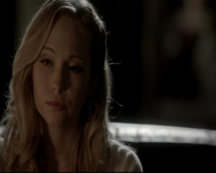 VampireDiariesWorld-dot-org_4x09OComeAllYeFaithful2055.jpg