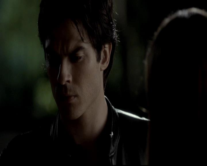 VampireDiariesWorld-dot-org_4x09OComeAllYeFaithful2116.jpg