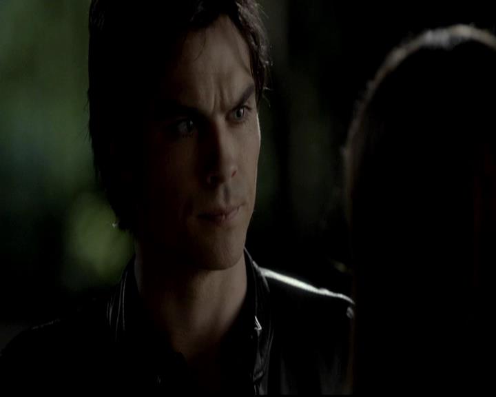 VampireDiariesWorld-dot-org_4x09OComeAllYeFaithful2117.jpg