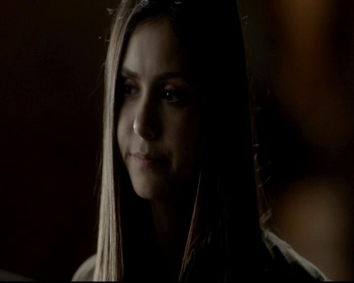 VampireDiariesWorld-dot-org_4x09OComeAllYeFaithful2135.jpg