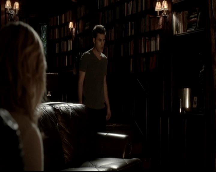 VampireDiariesWorld-dot-org_4x09OComeAllYeFaithful2148.jpg