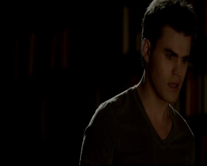 VampireDiariesWorld-dot-org_4x09OComeAllYeFaithful2153.jpg