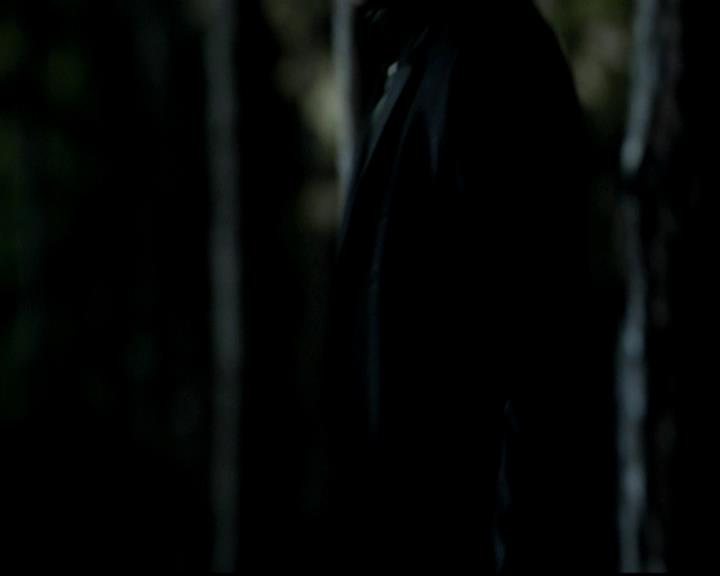 VampireDiariesWorld-dot-org_4x09OComeAllYeFaithful2157.jpg