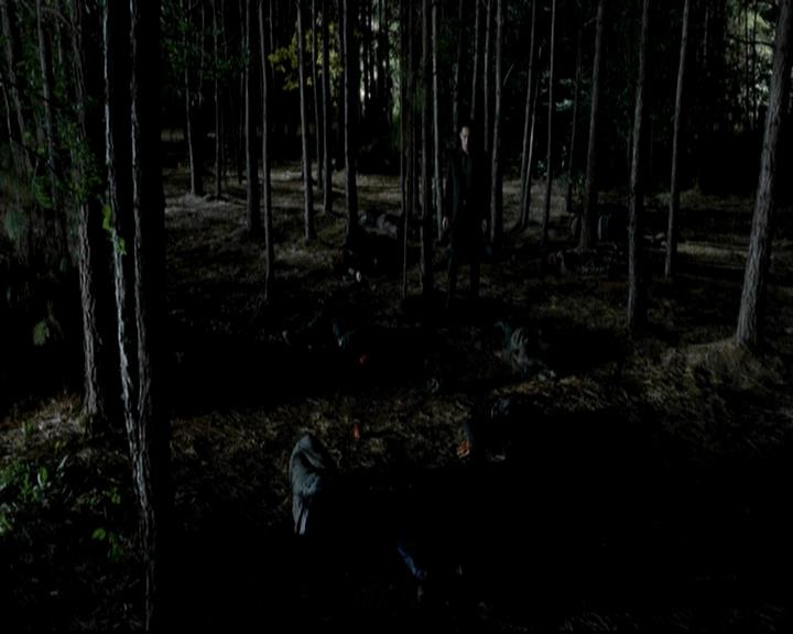 VampireDiariesWorld-dot-org_4x09OComeAllYeFaithful2161.jpg