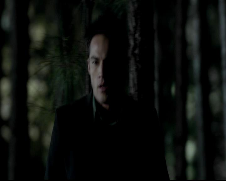 VampireDiariesWorld-dot-org_4x09OComeAllYeFaithful2165.jpg