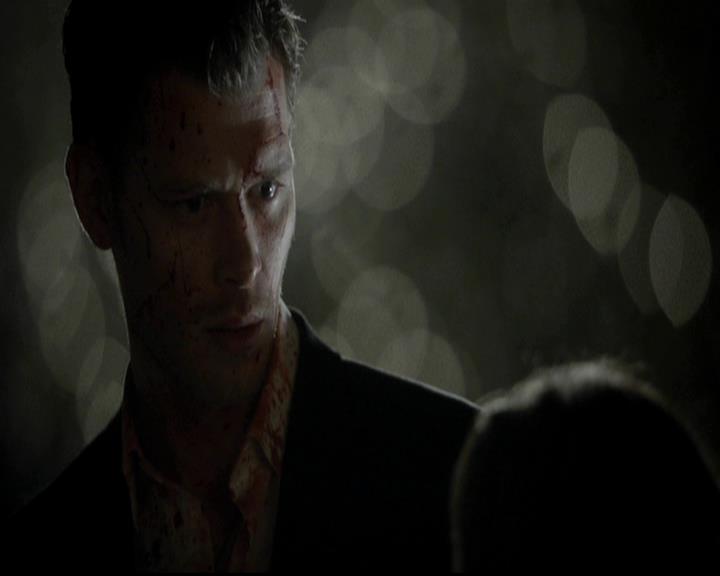 VampireDiariesWorld-dot-org_4x09OComeAllYeFaithful2243.jpg