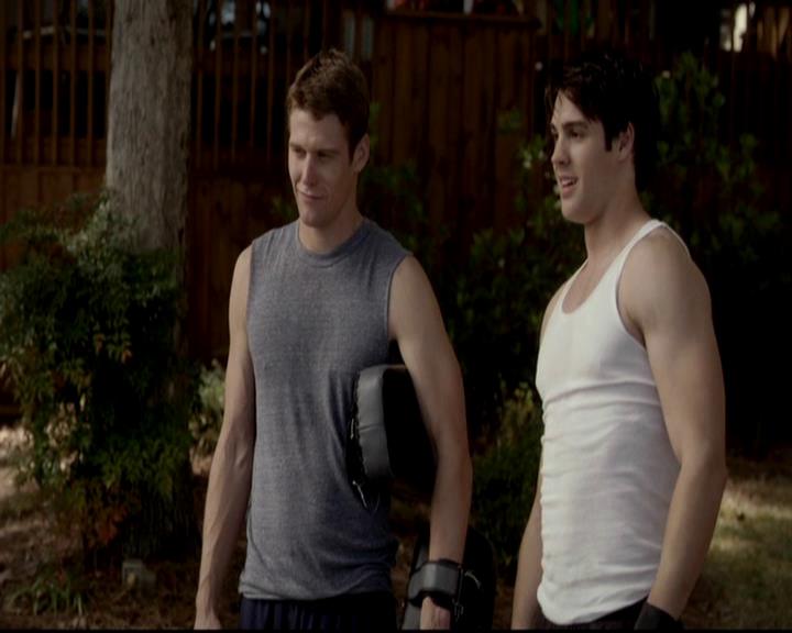 VampireDiariesWorld-dot-org_4x10AfterSchoolSpecial0317.jpg