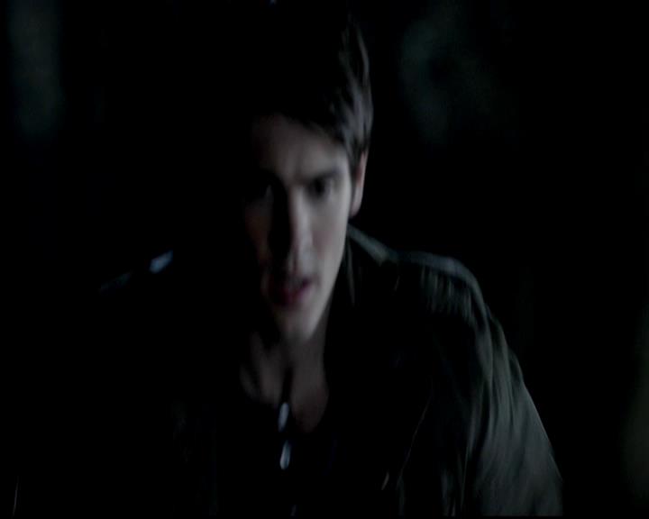 VampireDiariesWorld-dot-org_4x11CatchMeIfYouCan0025.jpg