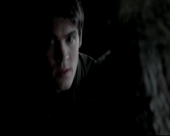 VampireDiariesWorld-dot-org_4x11CatchMeIfYouCan0107.jpg