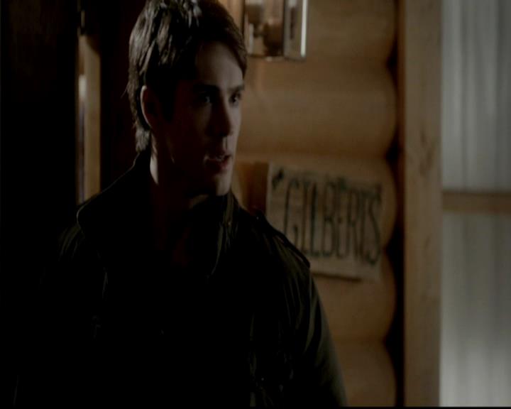 VampireDiariesWorld-dot-org_4x11CatchMeIfYouCan0180.jpg