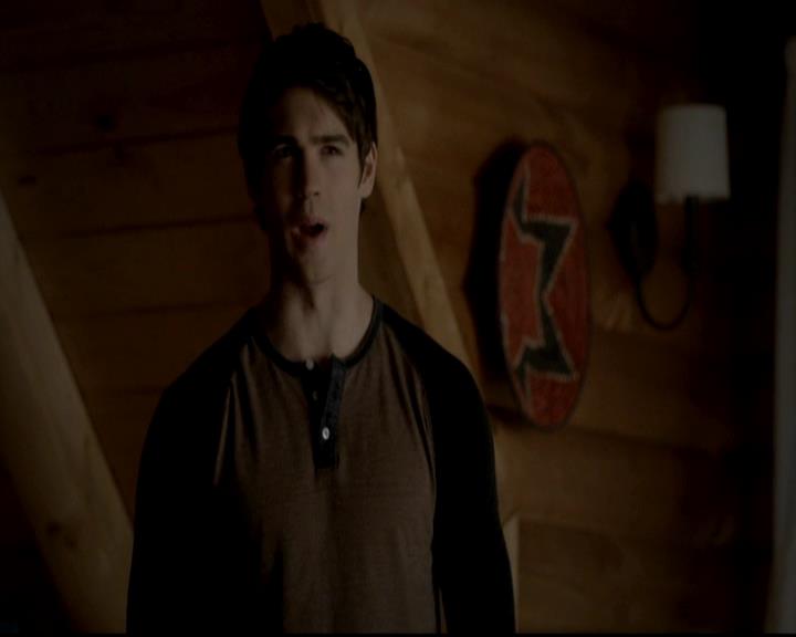 VampireDiariesWorld-dot-org_4x11CatchMeIfYouCan0208.jpg