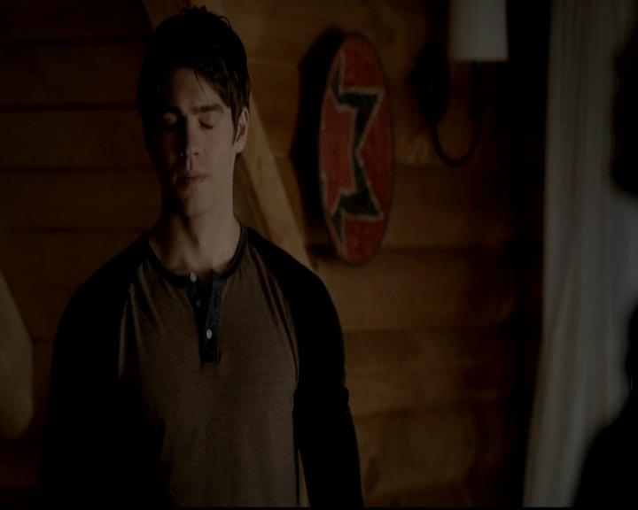 VampireDiariesWorld-dot-org_4x11CatchMeIfYouCan0222.jpg