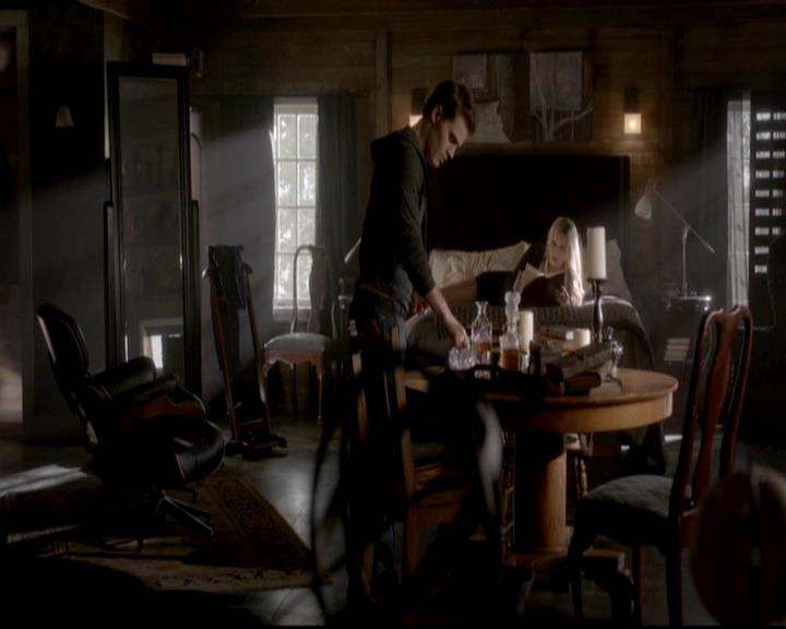 VampireDiariesWorld-dot-org_4x11CatchMeIfYouCan0302.jpg