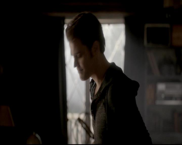 VampireDiariesWorld-dot-org_4x11CatchMeIfYouCan0308.jpg