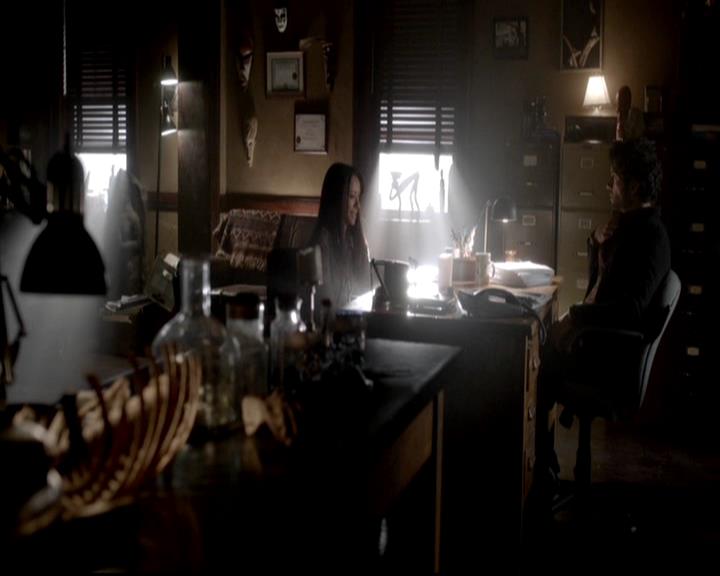 VampireDiariesWorld-dot-org_4x11CatchMeIfYouCan0355.jpg