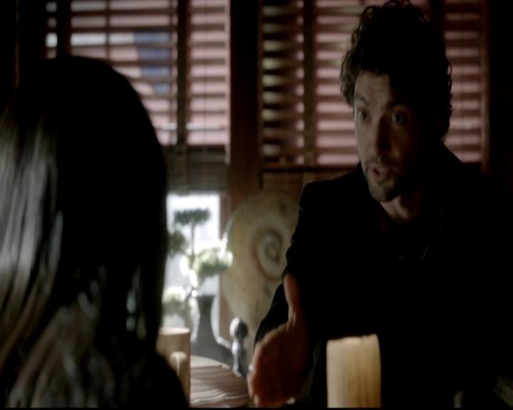 VampireDiariesWorld-dot-org_4x11CatchMeIfYouCan0362.jpg