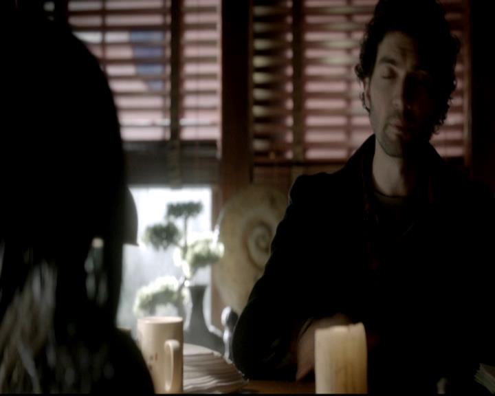 VampireDiariesWorld-dot-org_4x11CatchMeIfYouCan0363.jpg