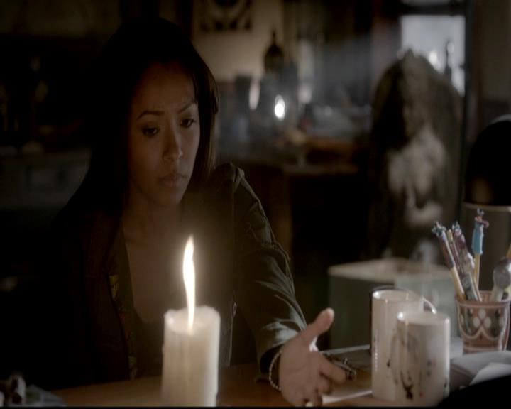 VampireDiariesWorld-dot-org_4x11CatchMeIfYouCan0371.jpg