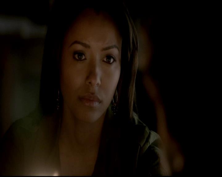 VampireDiariesWorld-dot-org_4x11CatchMeIfYouCan0388.jpg