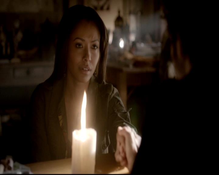 VampireDiariesWorld-dot-org_4x11CatchMeIfYouCan0390.jpg