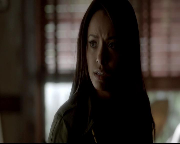 VampireDiariesWorld-dot-org_4x11CatchMeIfYouCan0412.jpg