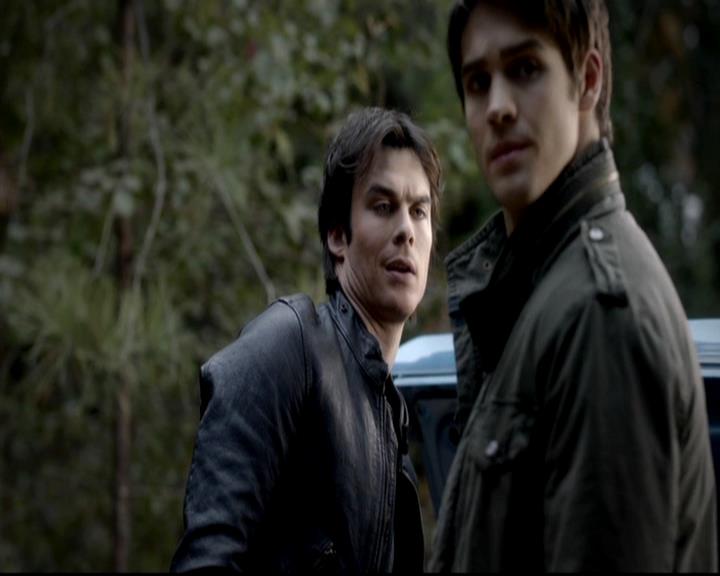 VampireDiariesWorld-dot-org_4x11CatchMeIfYouCan0419.jpg