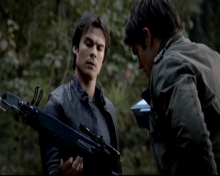 VampireDiariesWorld-dot-org_4x11CatchMeIfYouCan0425.jpg