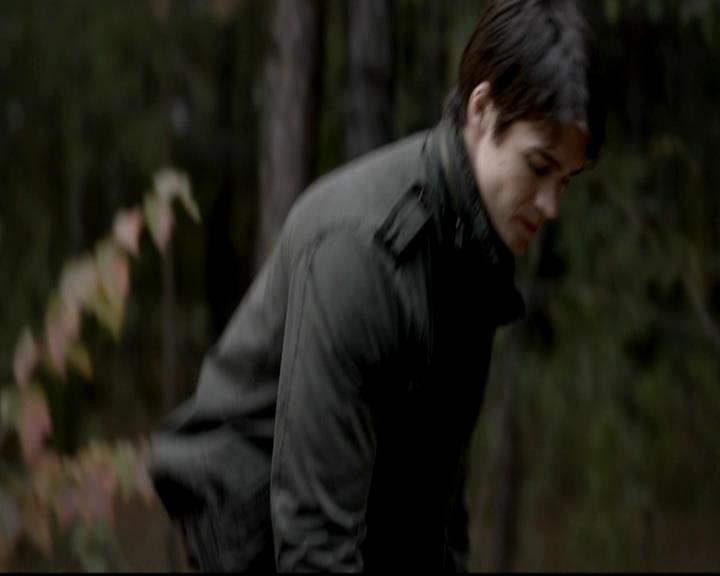 VampireDiariesWorld-dot-org_4x11CatchMeIfYouCan0429.jpg