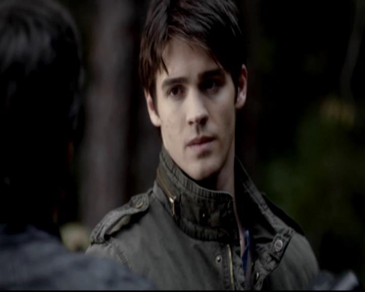 VampireDiariesWorld-dot-org_4x11CatchMeIfYouCan0444.jpg