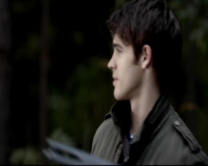 VampireDiariesWorld-dot-org_4x11CatchMeIfYouCan0446.jpg