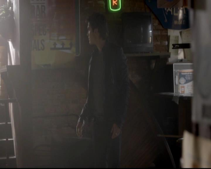 VampireDiariesWorld-dot-org_4x11CatchMeIfYouCan0463.jpg