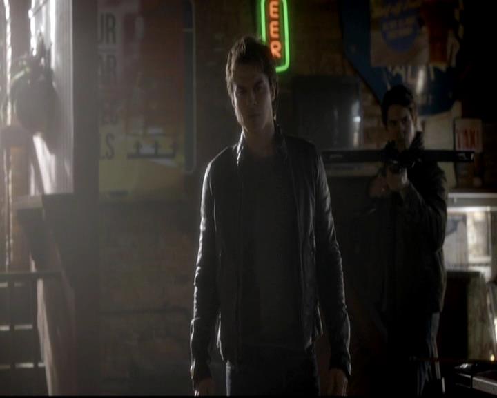 VampireDiariesWorld-dot-org_4x11CatchMeIfYouCan0465.jpg