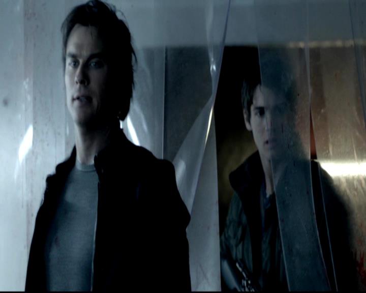 VampireDiariesWorld-dot-org_4x11CatchMeIfYouCan0490.jpg