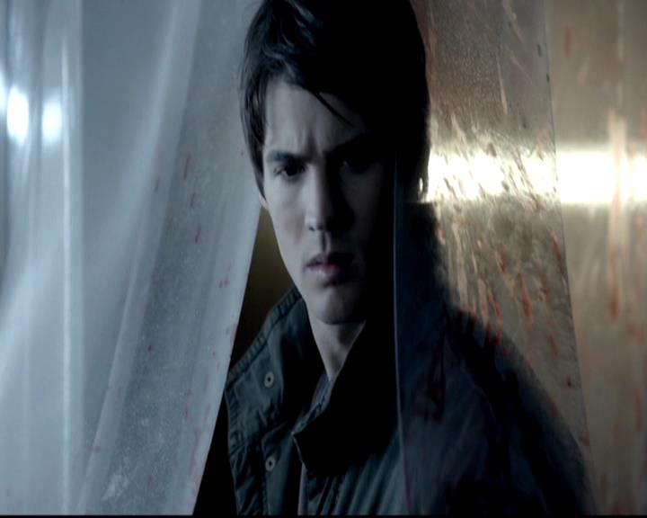 VampireDiariesWorld-dot-org_4x11CatchMeIfYouCan0491.jpg