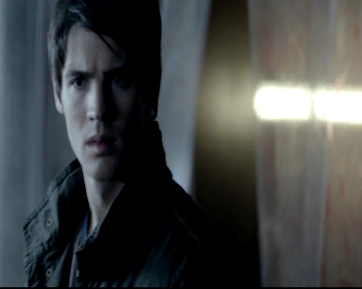 VampireDiariesWorld-dot-org_4x11CatchMeIfYouCan0492.jpg