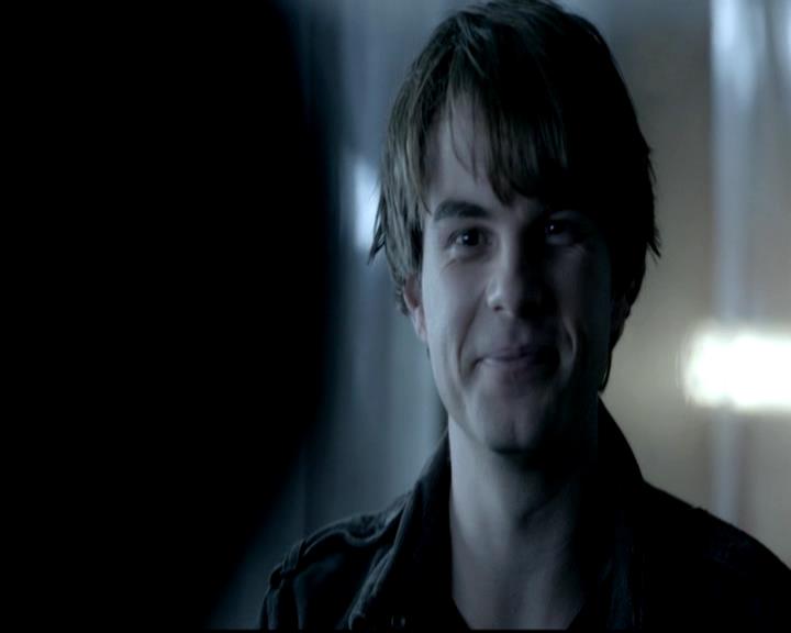 VampireDiariesWorld-dot-org_4x11CatchMeIfYouCan0508.jpg