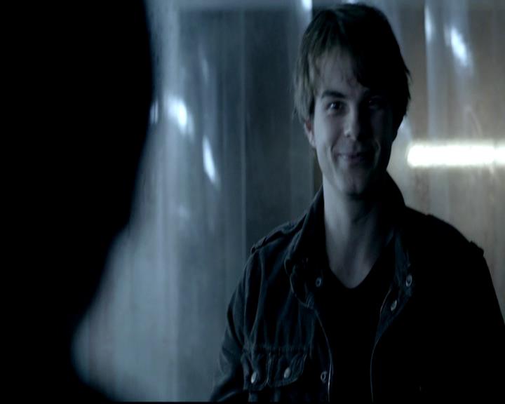 VampireDiariesWorld-dot-org_4x11CatchMeIfYouCan0510.jpg