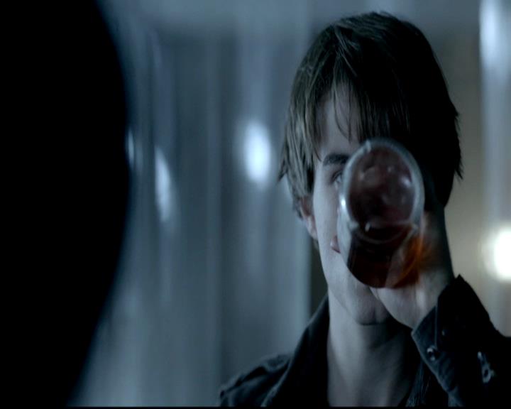 VampireDiariesWorld-dot-org_4x11CatchMeIfYouCan0518.jpg