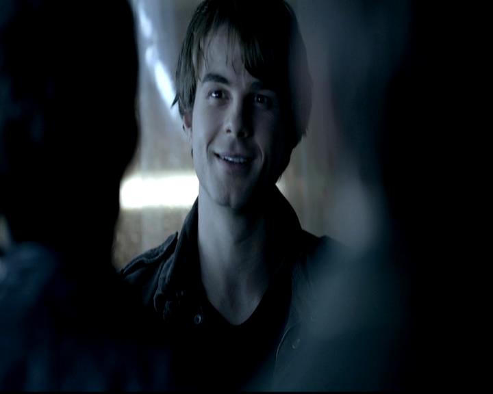 VampireDiariesWorld-dot-org_4x11CatchMeIfYouCan0534.jpg