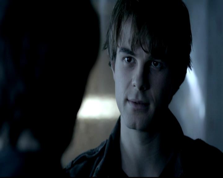 VampireDiariesWorld-dot-org_4x11CatchMeIfYouCan0542.jpg