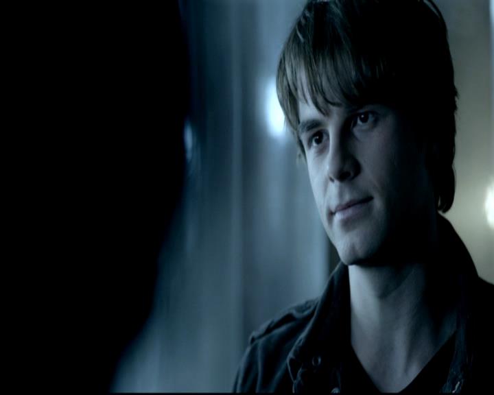 VampireDiariesWorld-dot-org_4x11CatchMeIfYouCan0567.jpg