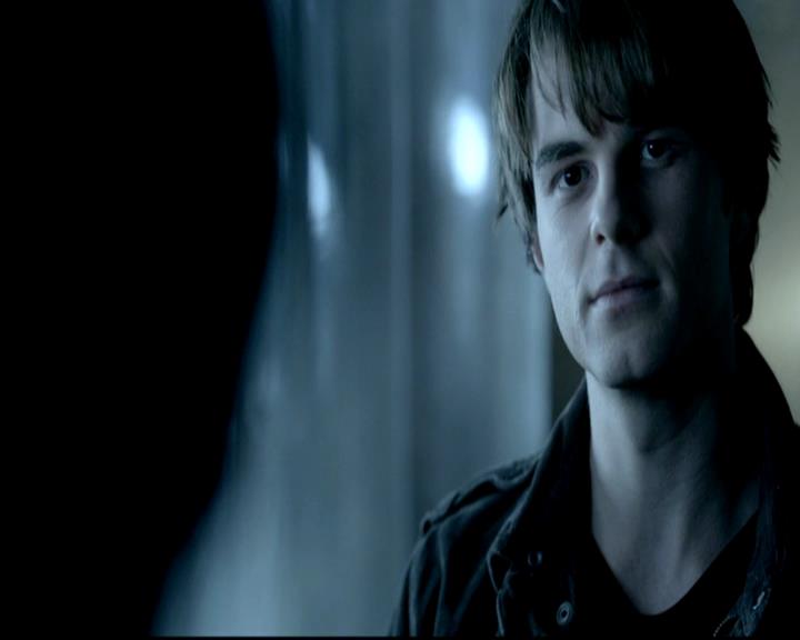 VampireDiariesWorld-dot-org_4x11CatchMeIfYouCan0569.jpg